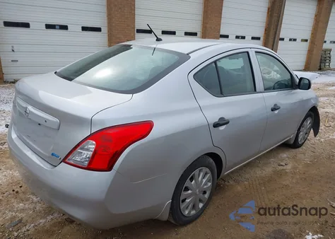 2012 Nissan Versa 1.6 S из США, поврежденный, VIN 3N1CN7AP9CL843286